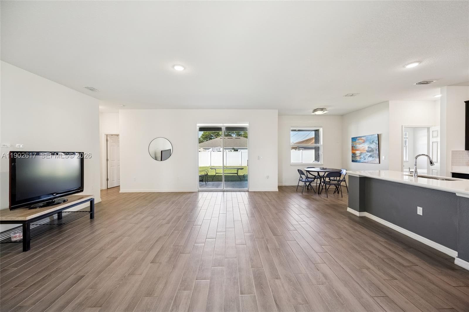 3108 SW Nutley St, Port St. Lucie, FL 34953 — zdjęcie 5