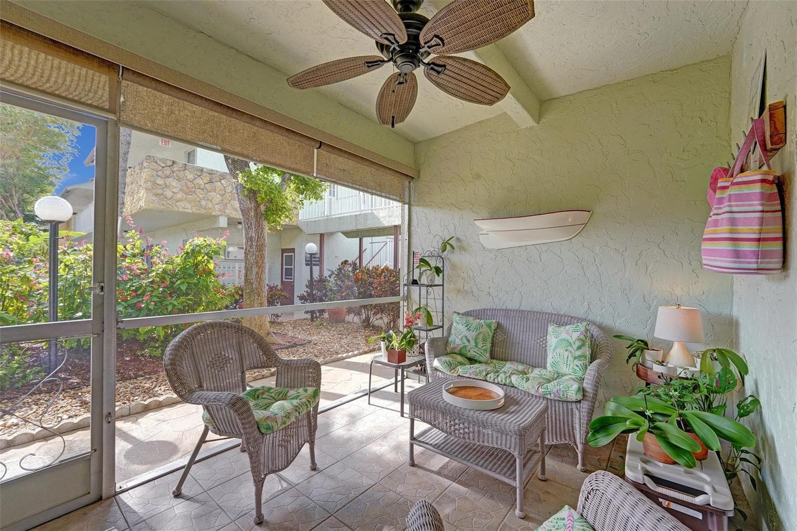860 SE 6th Avenue # 402, Deerfield Beach, FL 33441 — zdjęcie 5