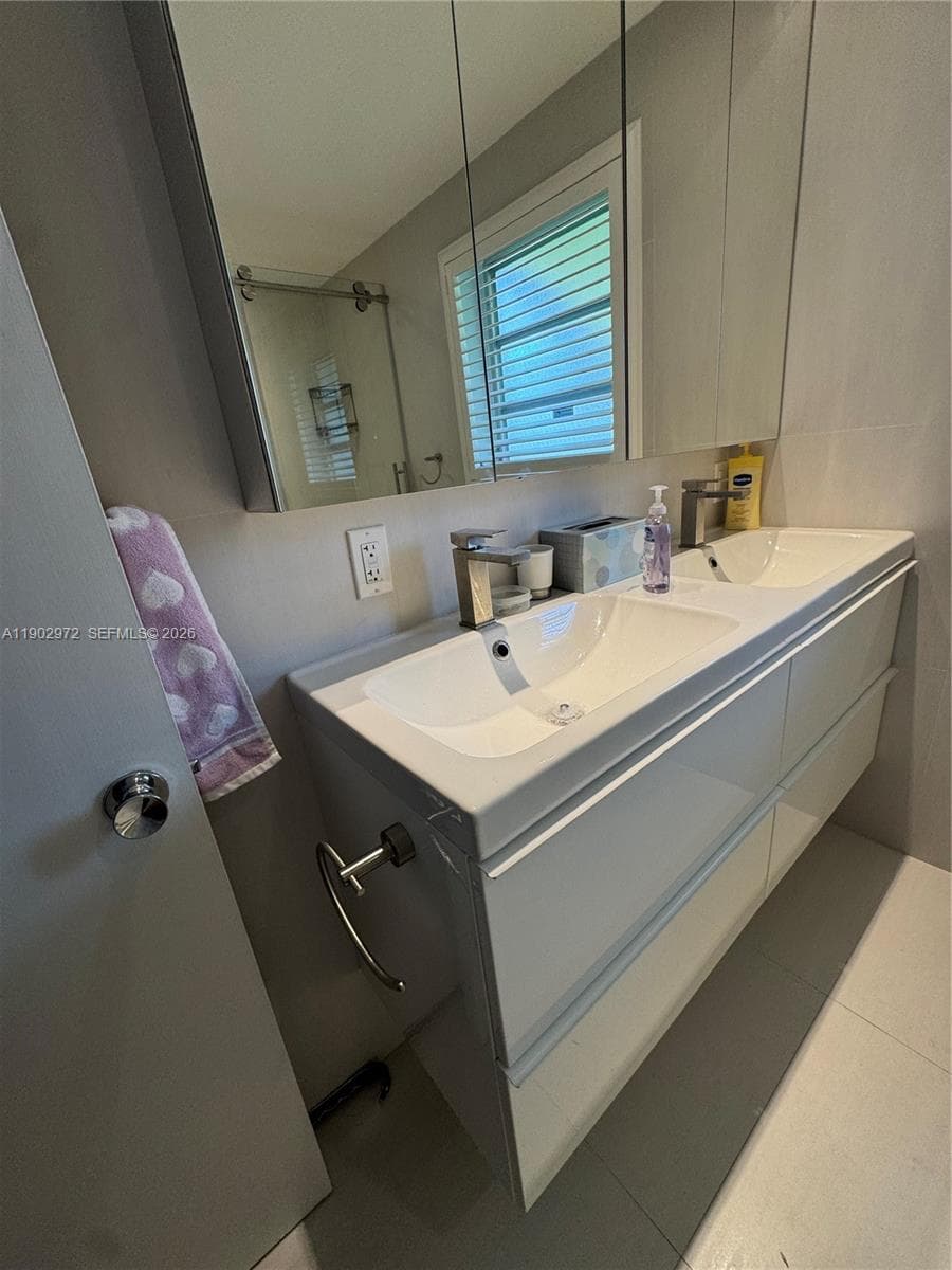 1501 Arthur St # 1, Hollywood, FL 33020 — zdjęcie 4