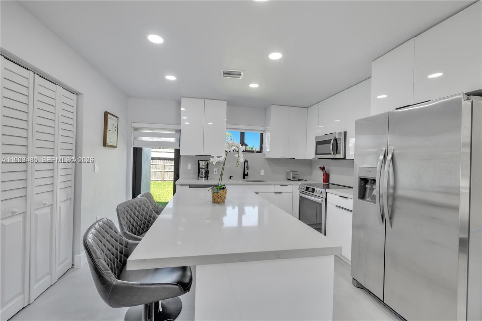6021 SW 19th St, Miami, FL 33155 — zdjęcie 3