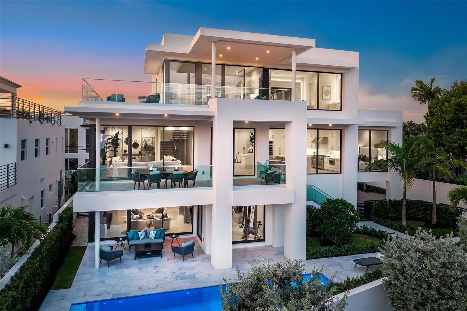 1813 N Fort Lauderdale Beach Boulevard, Fort Lauderdale, FL 33305 — zdjęcie 2