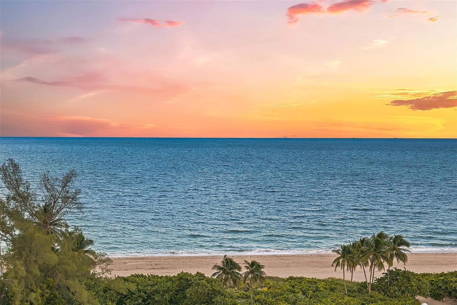 1813 N Fort Lauderdale Beach Boulevard, Fort Lauderdale, FL 33305 — zdjęcie 3