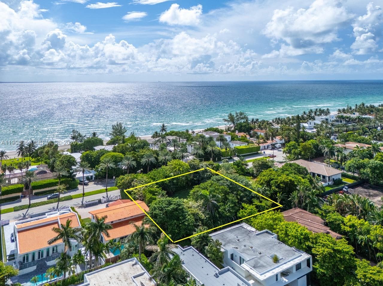 326 Ocean Blvd, Golden Beach, FL 33160 — zdjęcie 2