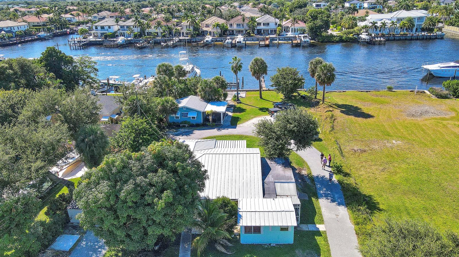 2031 Melody Lane, North Palm Beach, FL 33408 — zdjęcie 2