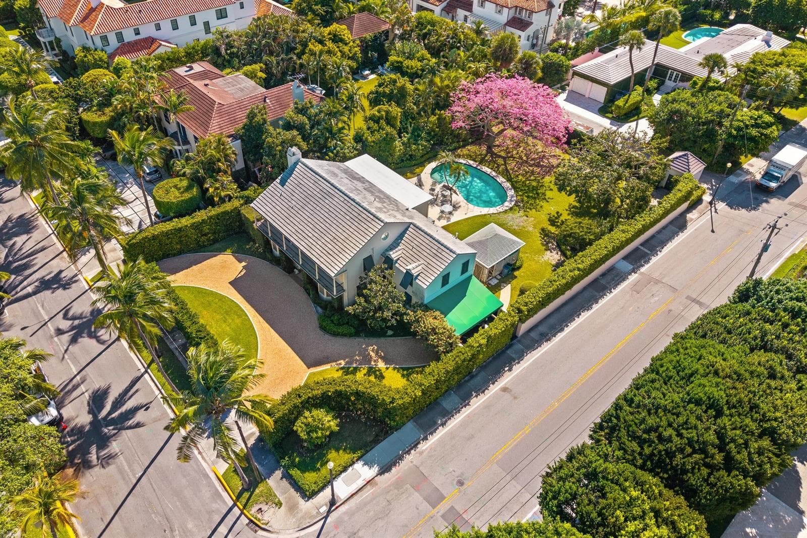 334 Barton Avenue, Palm Beach, FL 33480