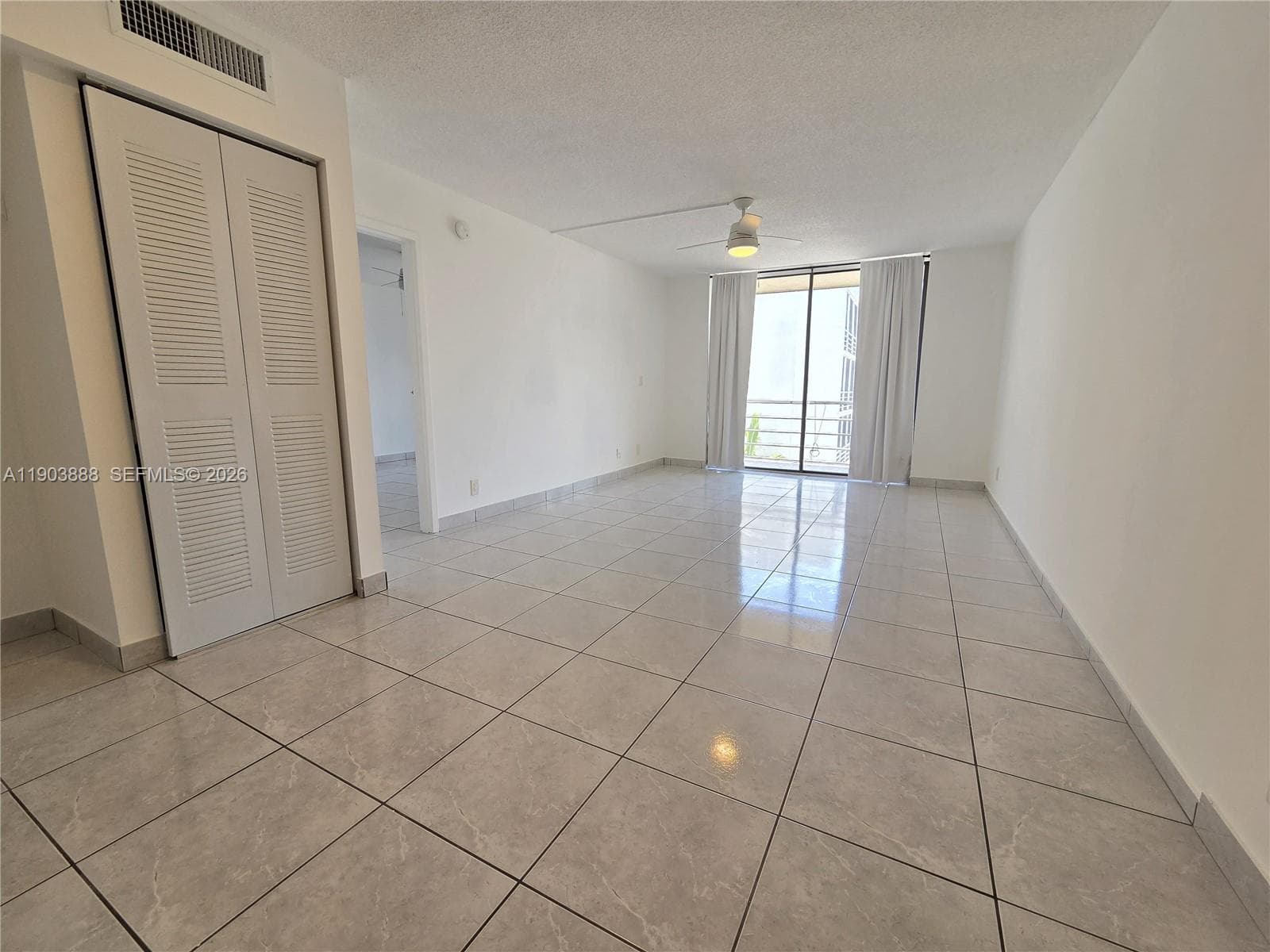 2821 N Miami Beach Blvd # 5O, North Miami Beach, FL 33160 — zdjęcie 5