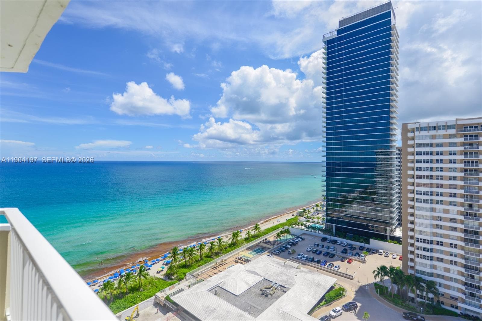 1950 S Ocean Dr # 19A, Hallandale Beach, FL 33009 — zdjęcie 4