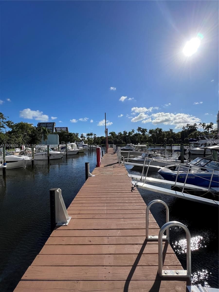 1700 NW North River Dr. #51, Miami, FL 33125 — zdjęcie 3