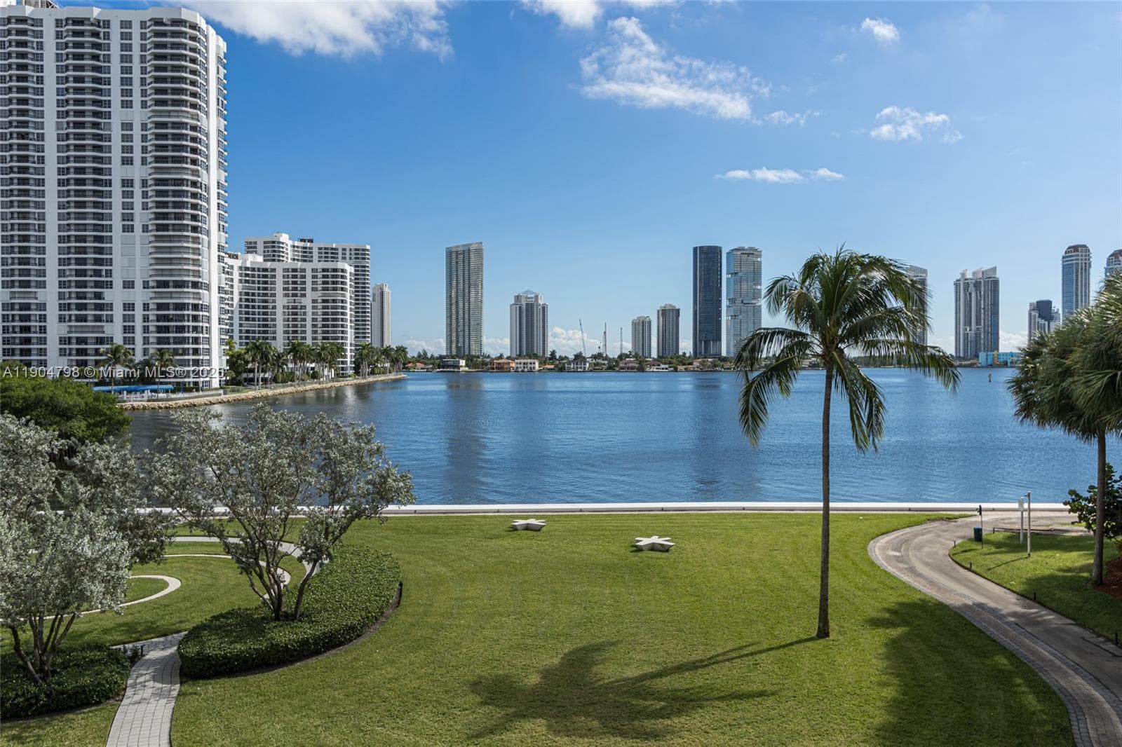 3370 Hidden Bay Dr # 303, Aventura, FL 33180 — zdjęcie 3