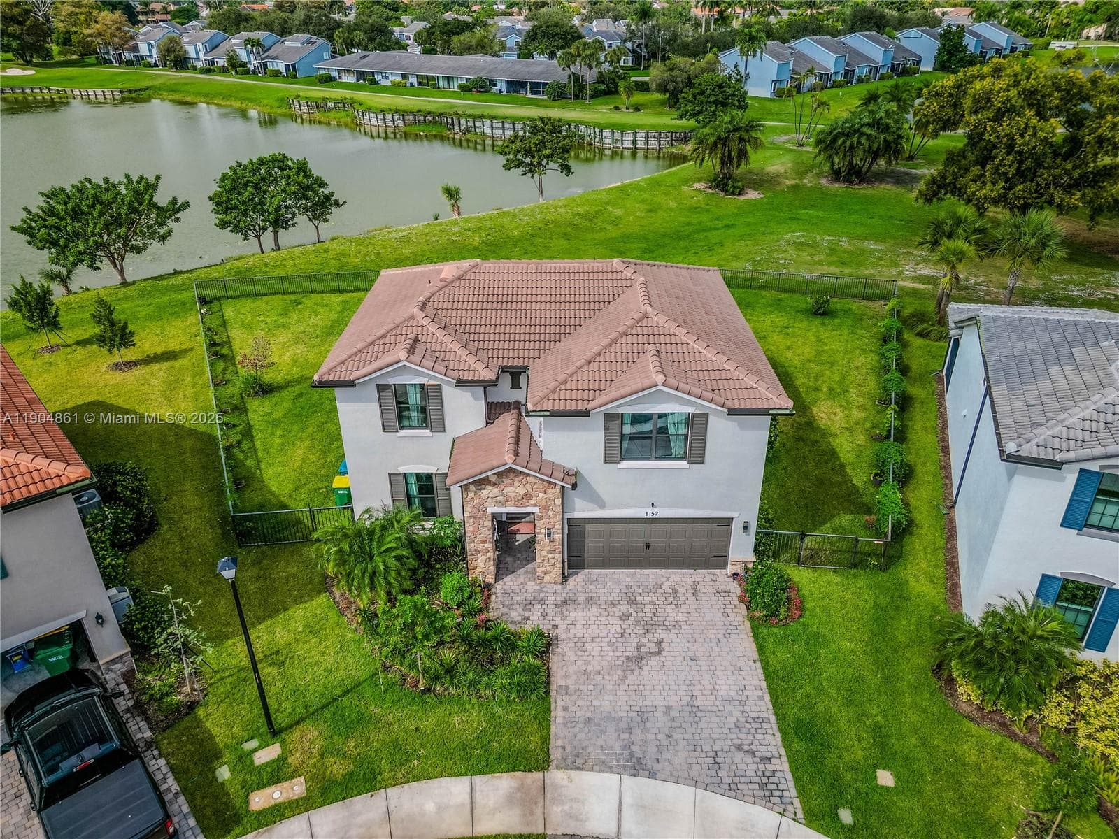 8152 NW 78th St, Tamarac, FL 33321 — zdjęcie 3