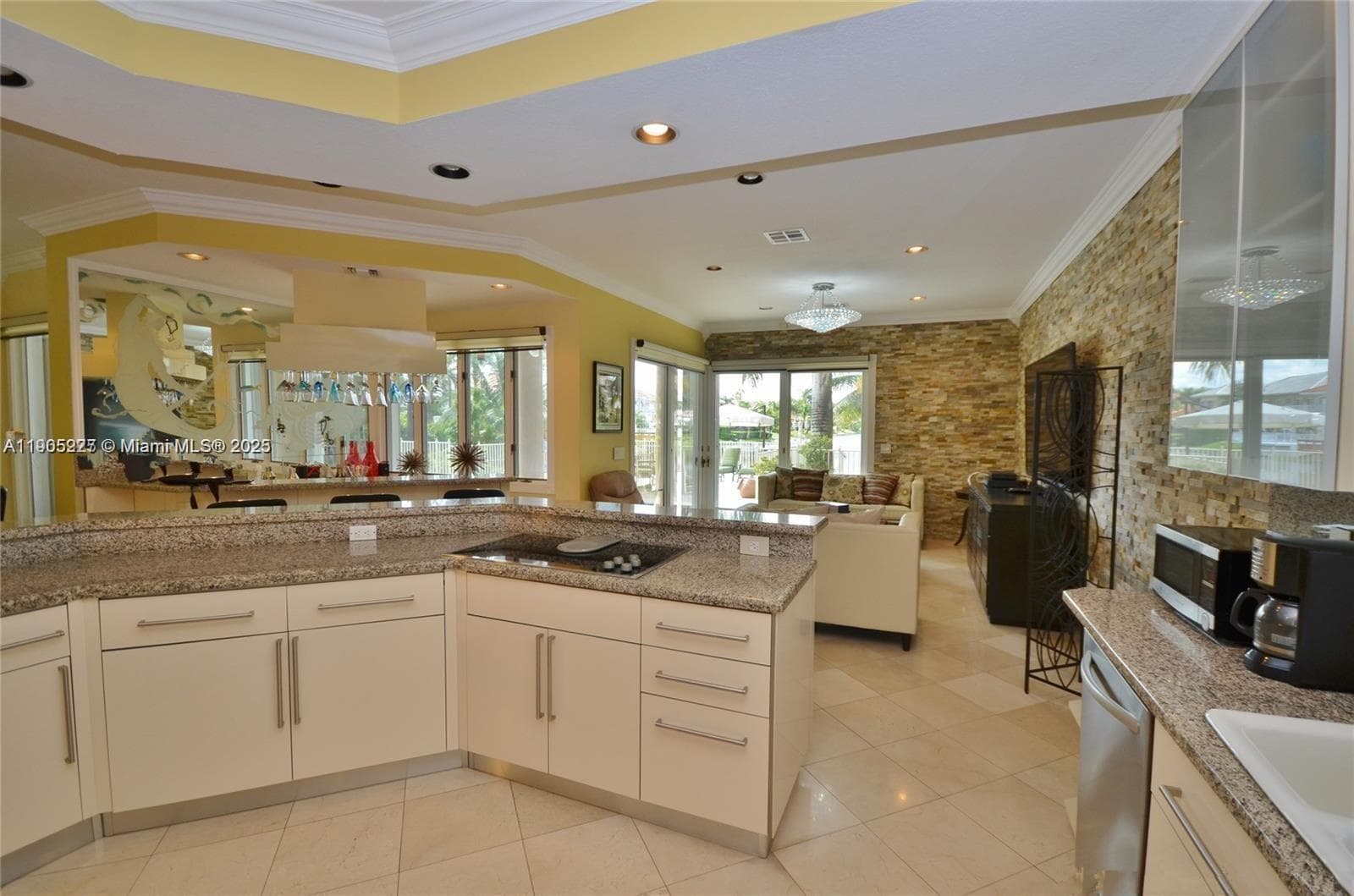 16232 NW 79th Ave, Miami Lakes, FL 33016 — zdjęcie 5