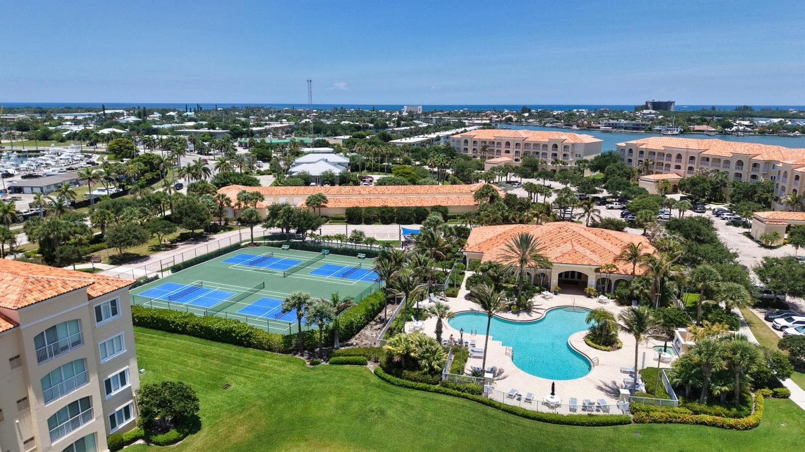 17 Harbour Isle Drive W # Ph03, Hutchinson Island, FL 34949 — zdjęcie 2