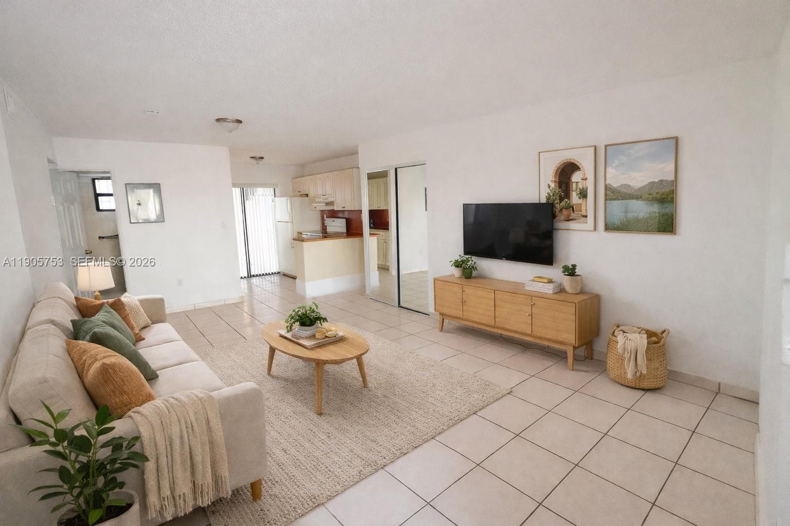 2740 W 63rd St # 104, Hialeah, FL 33016 — zdjęcie 3