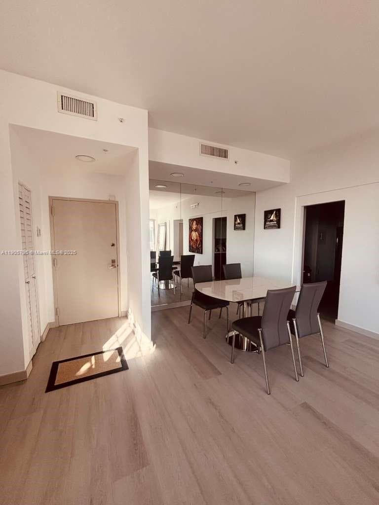 2829 Indian Creek Dr # 1403, Miami Beach, FL 33140 — zdjęcie 4