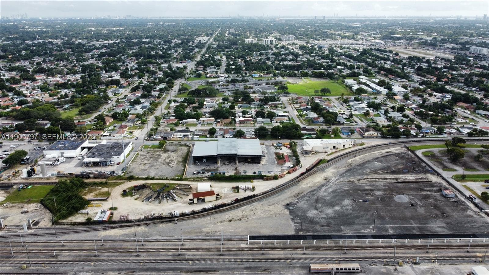 8650 NW 36 Ave, Miami, FL 33147 — zdjęcie 4