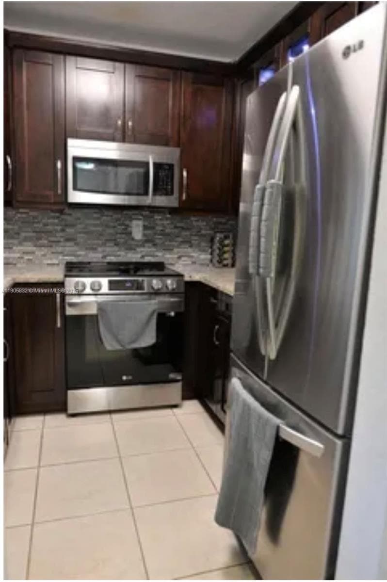 10900 SW 104th St # 314, Miami, FL 33176 — zdjęcie 2