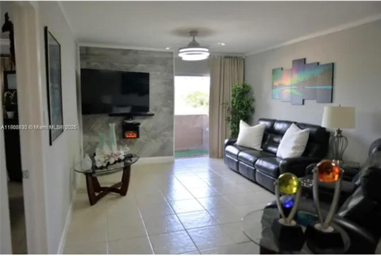 10900 SW 104th St # 314, Miami, FL 33176 — zdjęcie 3