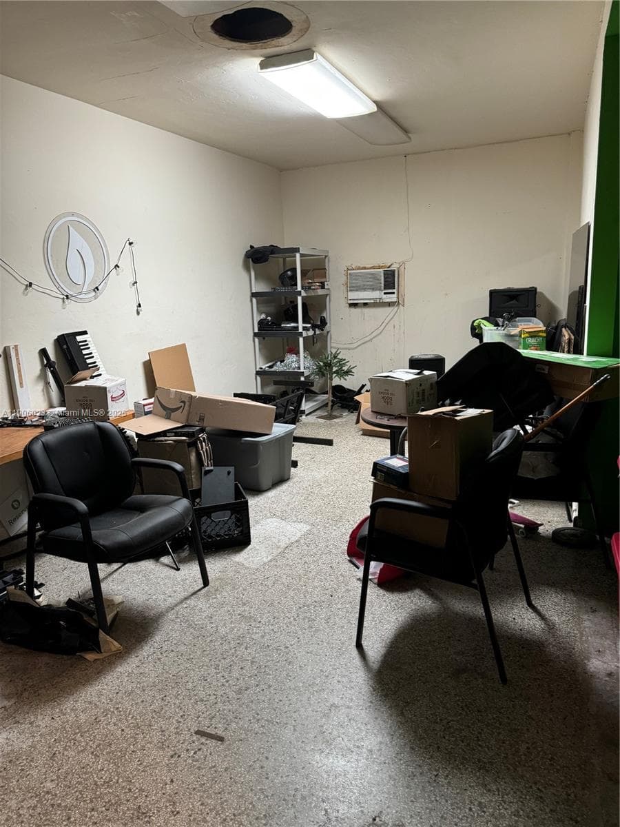 12495 NE 2nd Ave, North Miami, FL 33161 — zdjęcie 2