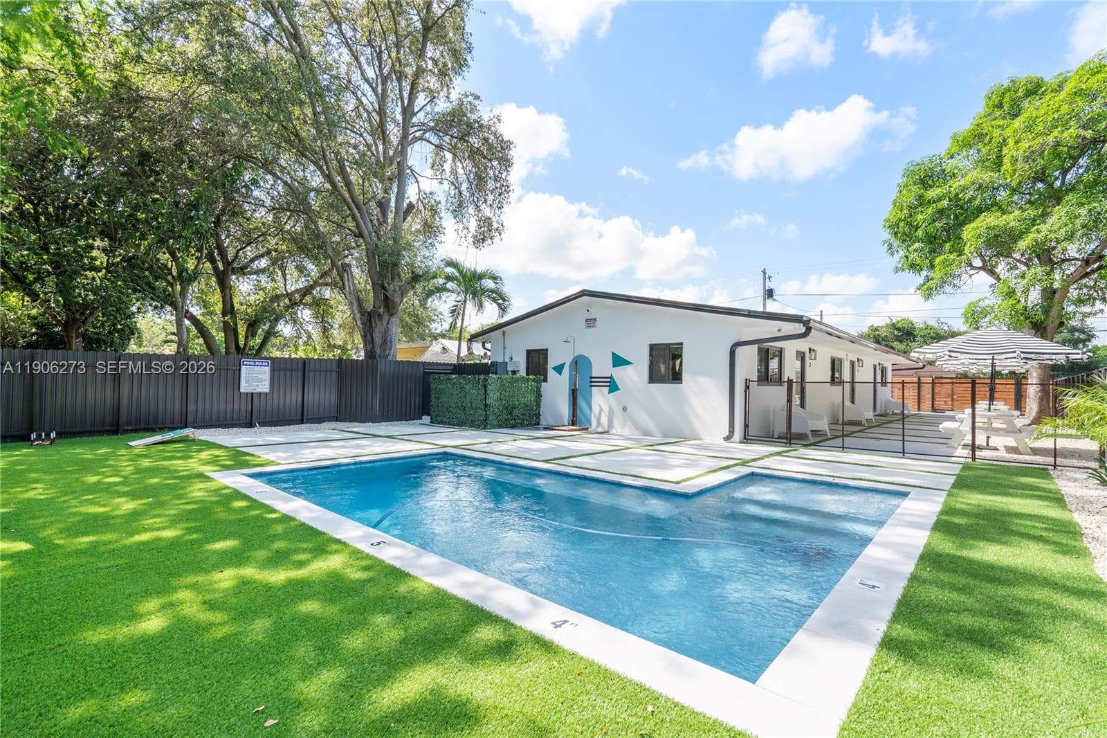 256 NW 57th St, Miami, FL 33127 — zdjęcie 4