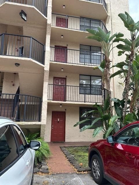 3590 Blue Lake Drive # 305, Pompano Beach, FL 33064 — zdjęcie 2