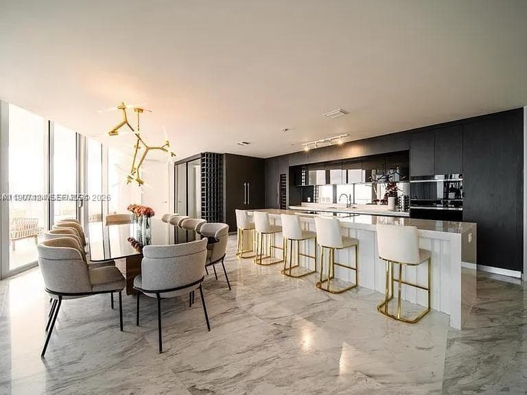 851 NE 1st Ave # 4811, Miami, FL 33132 — zdjęcie 3