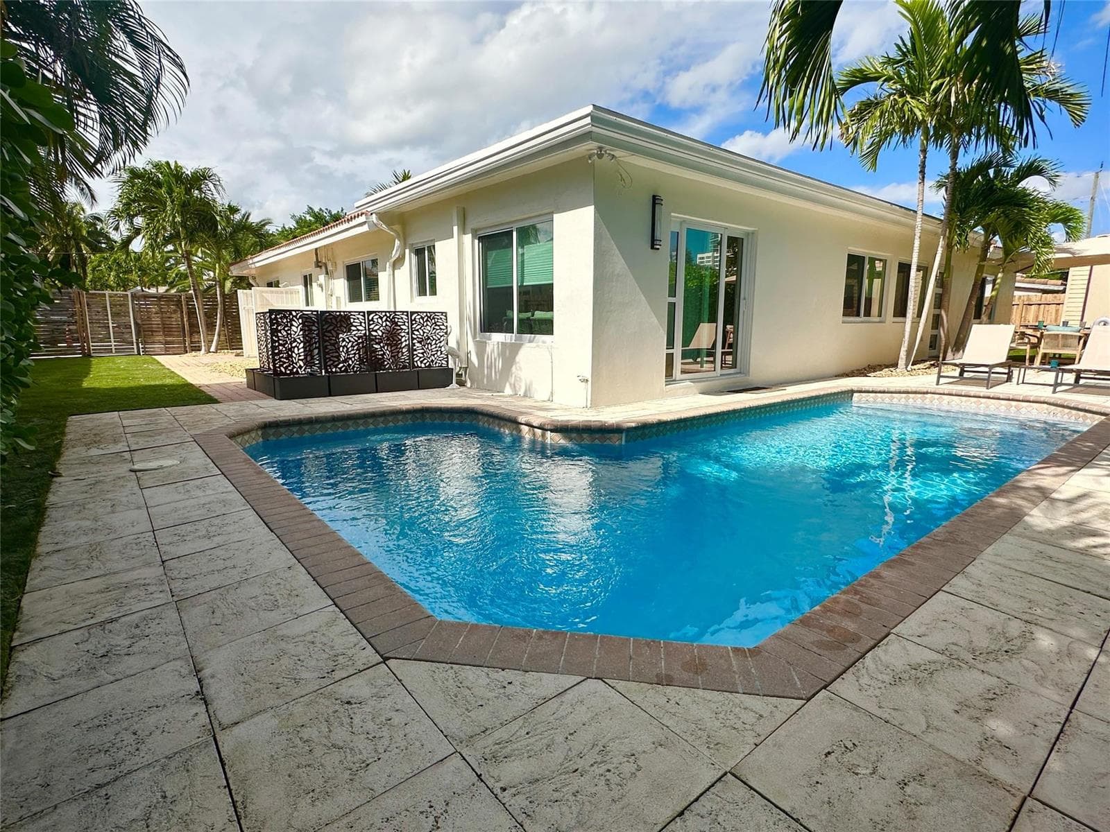 1820 Bel Air Avenue, Pompano Beach, FL 33062 — zdjęcie 4