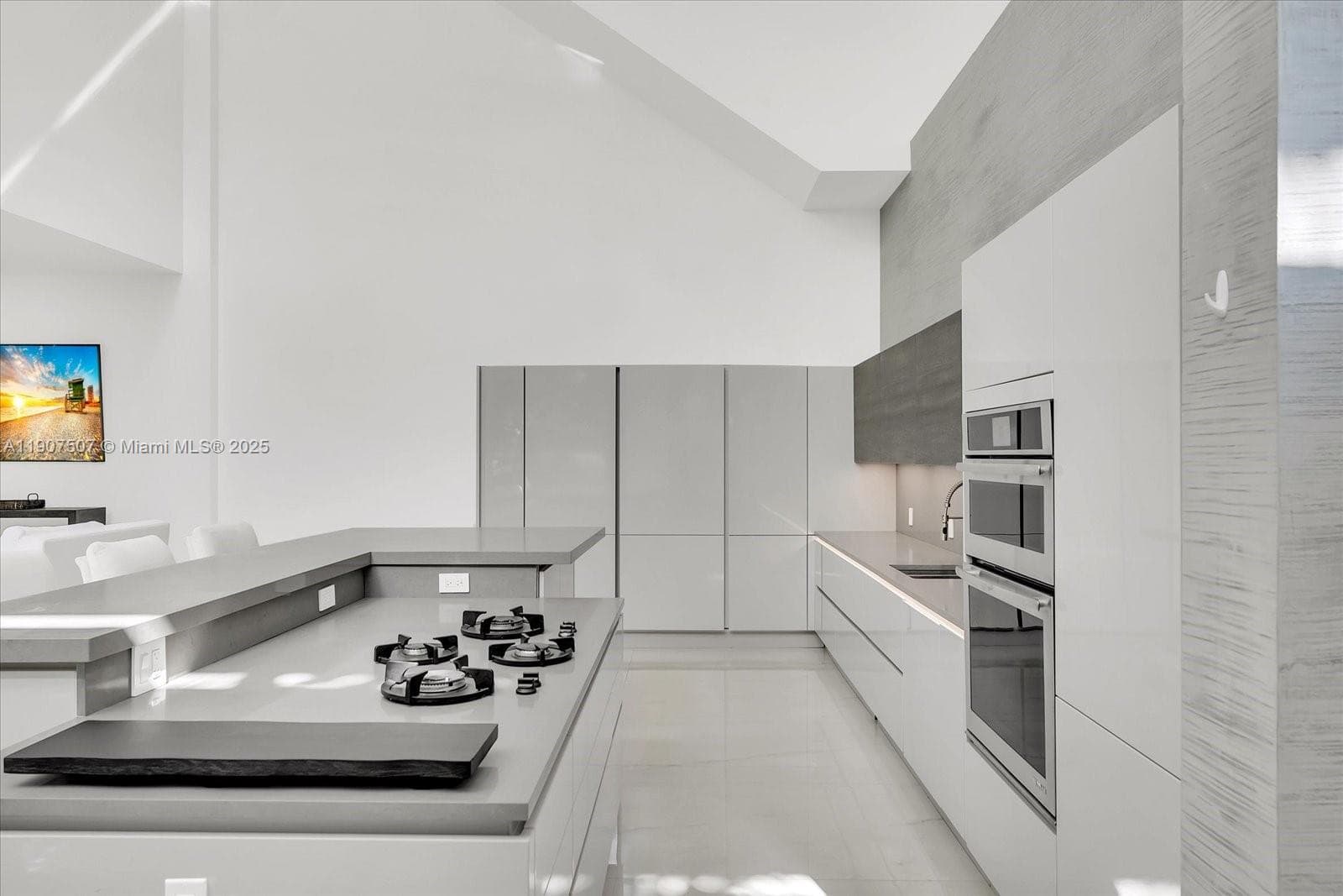 7830 Atlantic Way, Miami Beach, FL 33141 — zdjęcie 4