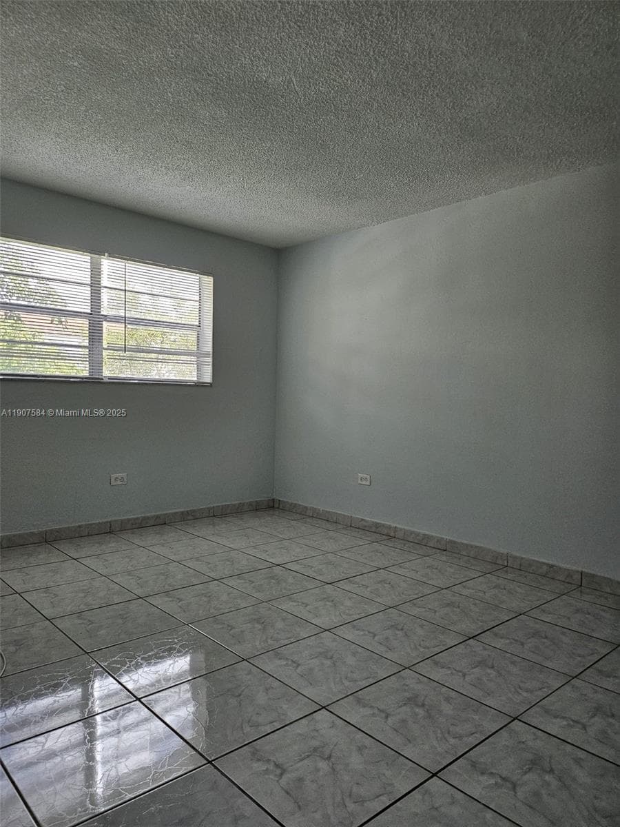 8101 SW 73rd Ave # 30, Miami, FL 33143 — zdjęcie 4