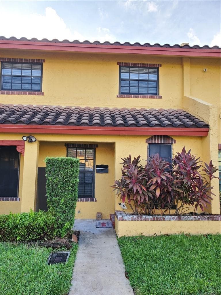 2743 NW 47th Terrace # 604, Lauderdale Lakes, FL 33313 — zdjęcie 2