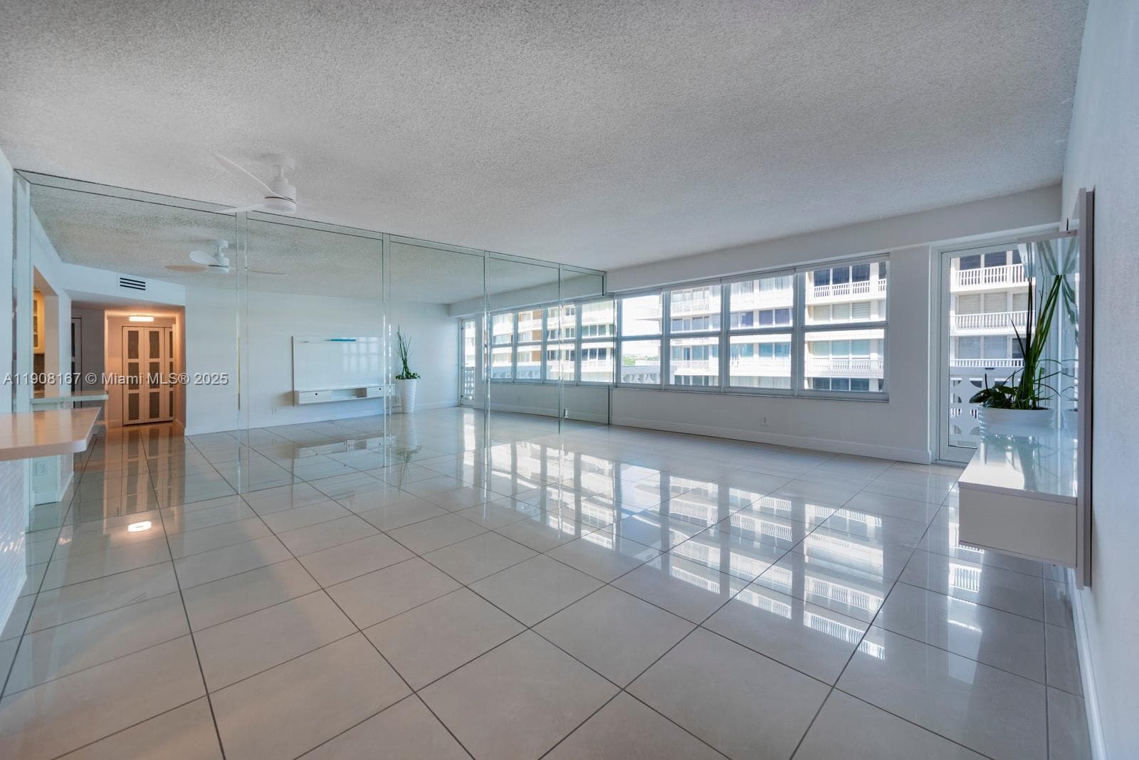 4010 Galt Ocean Dr # 815, Fort Lauderdale, FL 33308 — zdjęcie 5
