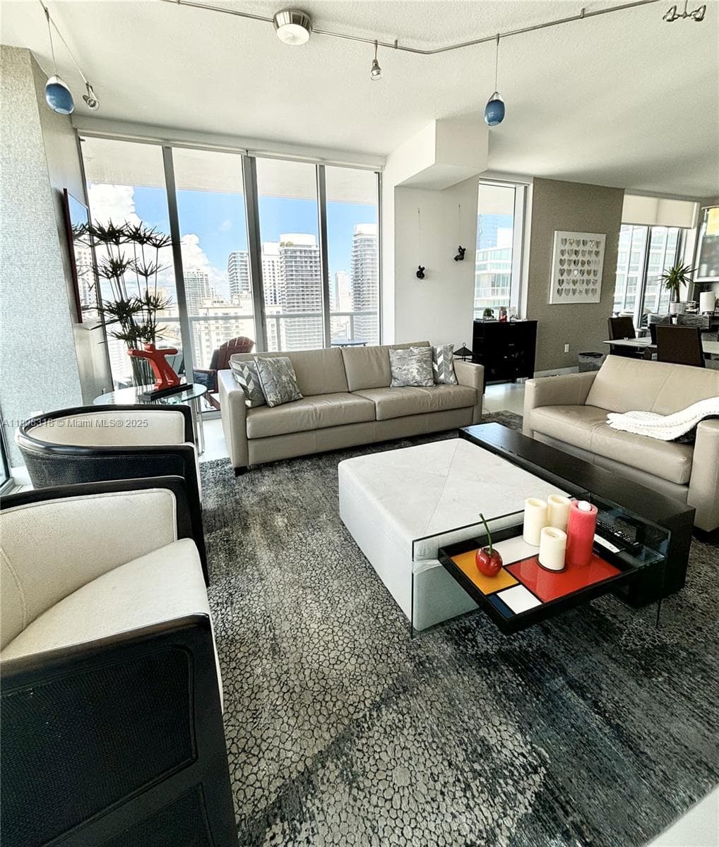 79 SW 12th St # 4012-S, Miami, FL 33130 — zdjęcie 5