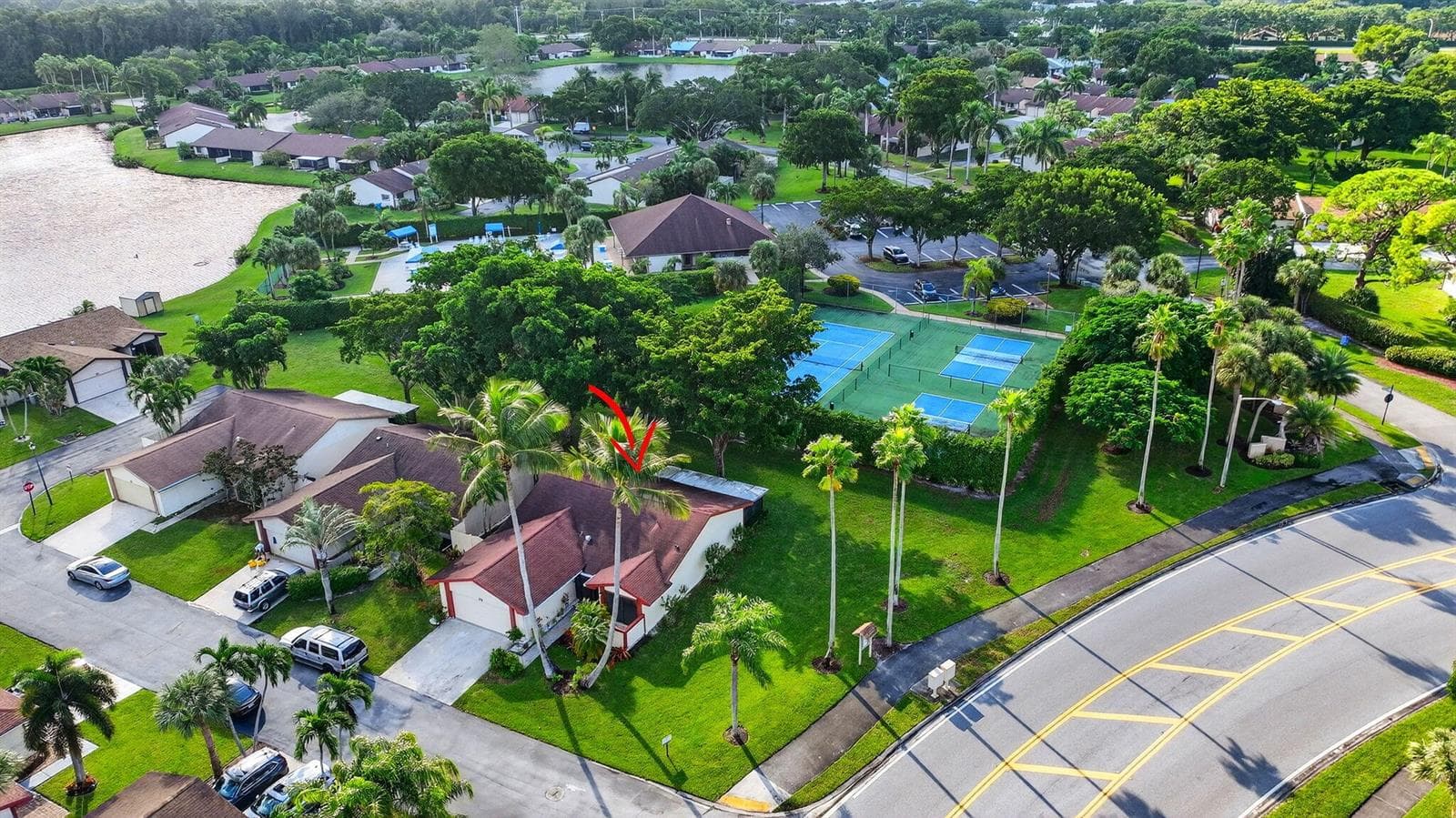 29 FAWLKLAND Circle, Boynton Beach, FL 33426 — zdjęcie 2