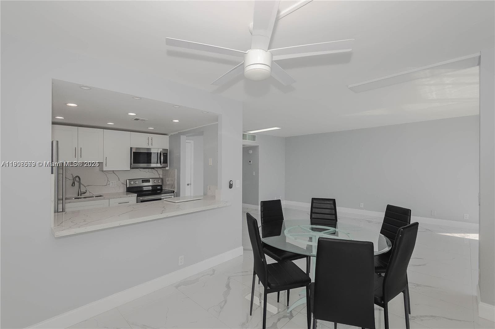 20301 W Country Club Dr # 1221, Aventura, FL 33180 — zdjęcie 5