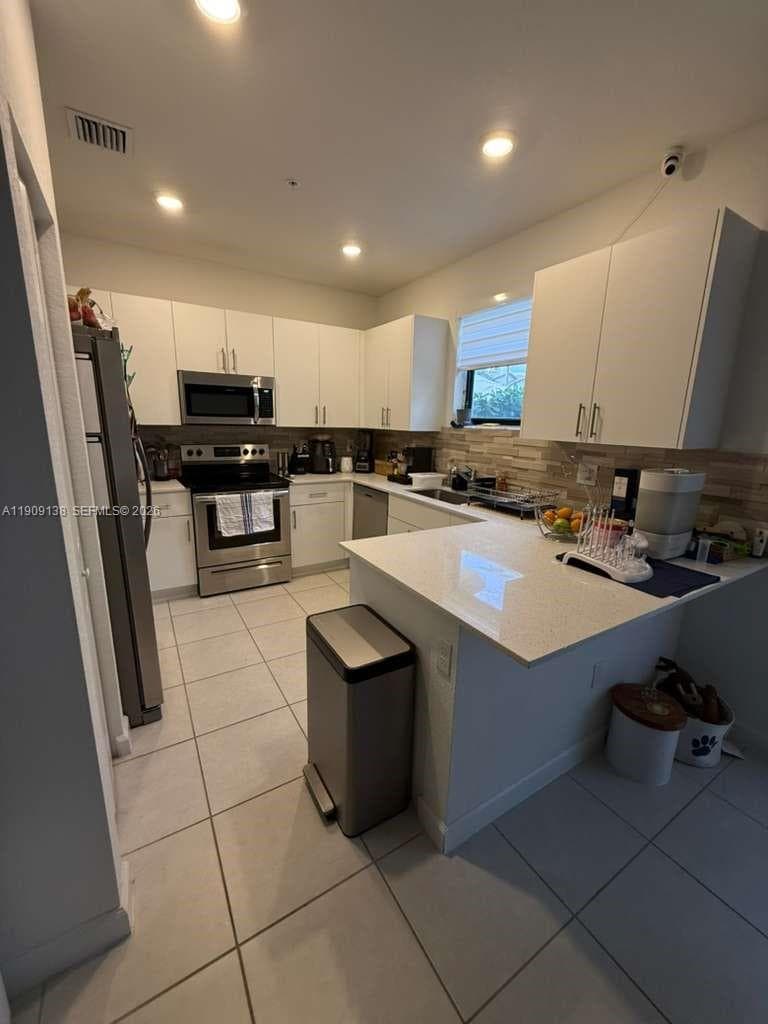 15929 SW 2nd Pl, Pembroke Pines, FL 33027 — zdjęcie 4