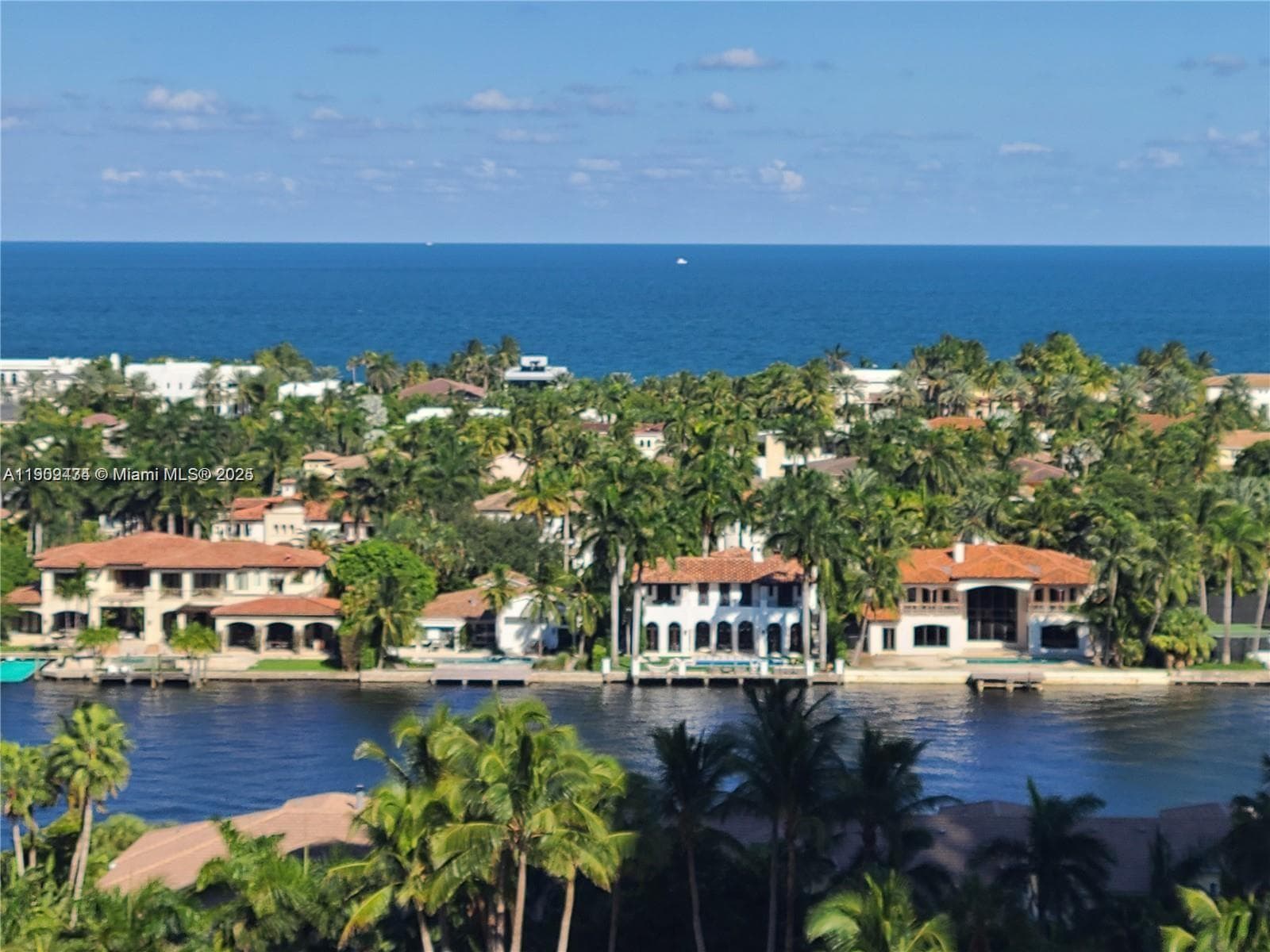 21055 Yacht Club Dr # 1602, Aventura, FL 33180