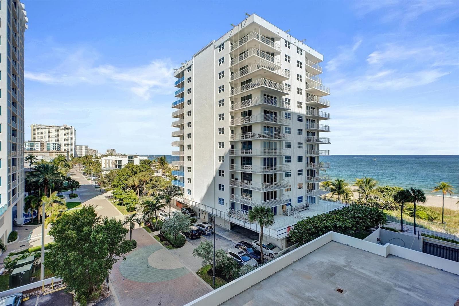 Pompano Atlantis — zdjęcie 4