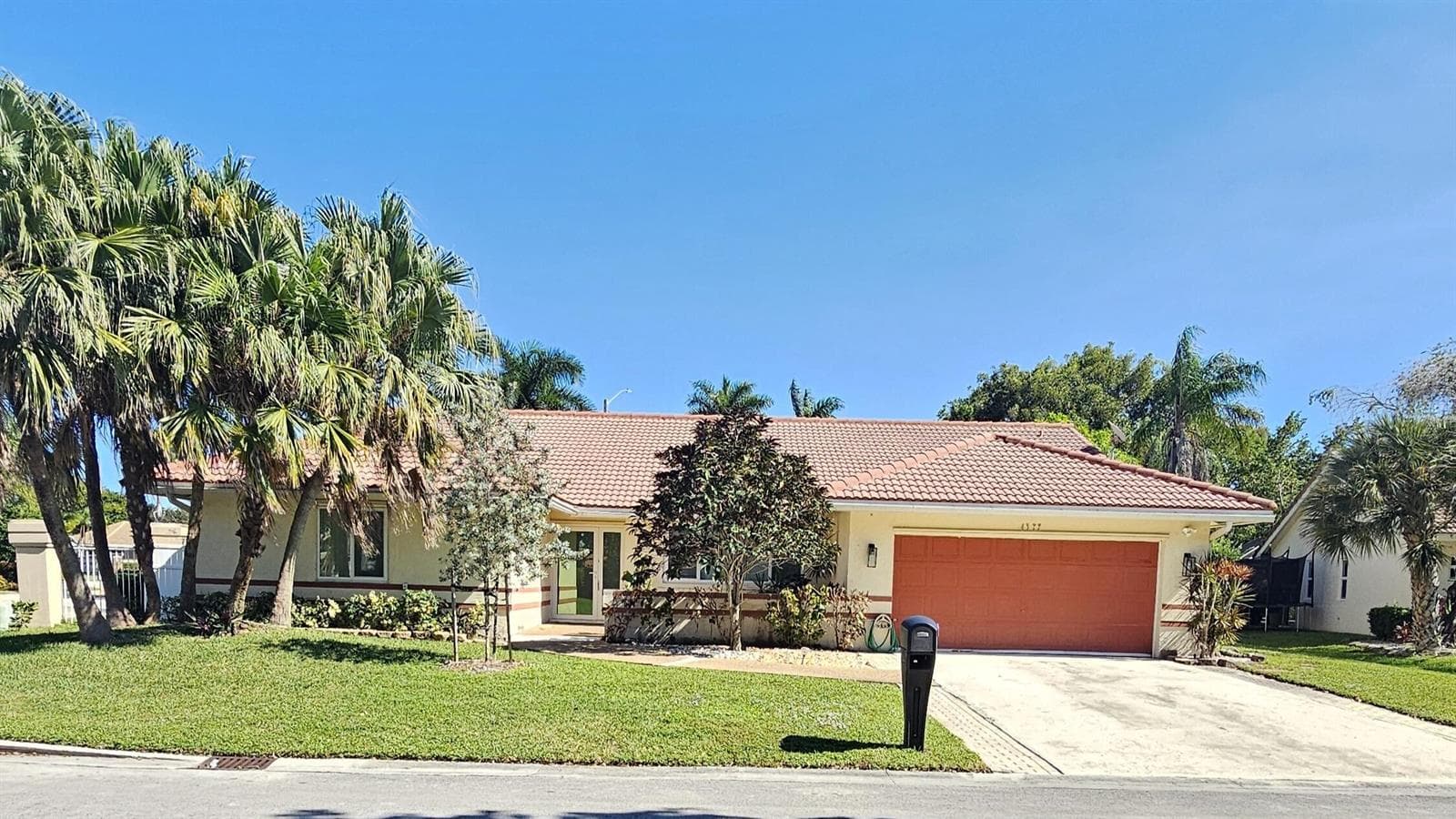 4377 NW 88th Terrace, Coral Springs, FL 33065 — zdjęcie 5
