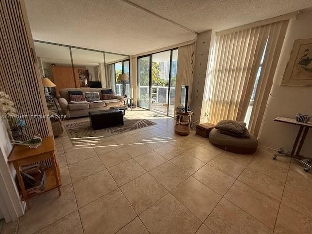 3625 N Country Club Dr # 304, Aventura, FL 33180 — zdjęcie 5