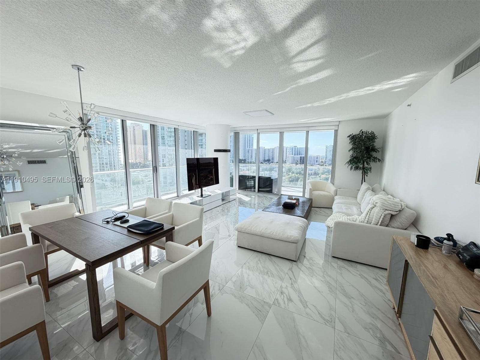 330 Sunny Isles Blvd # 5-1008, Sunny Isles Beach, FL 33160