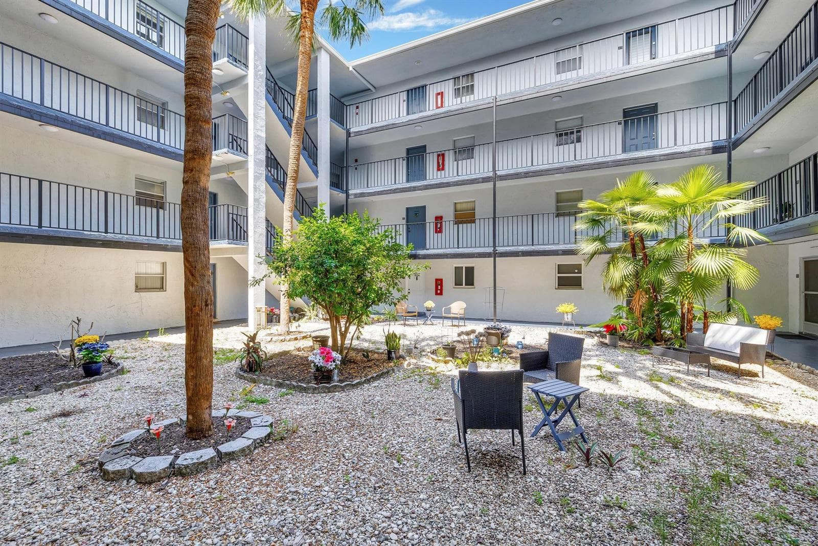2800 Somerset Drive # 218j, Lauderdale Lakes, FL 33311 — zdjęcie 2