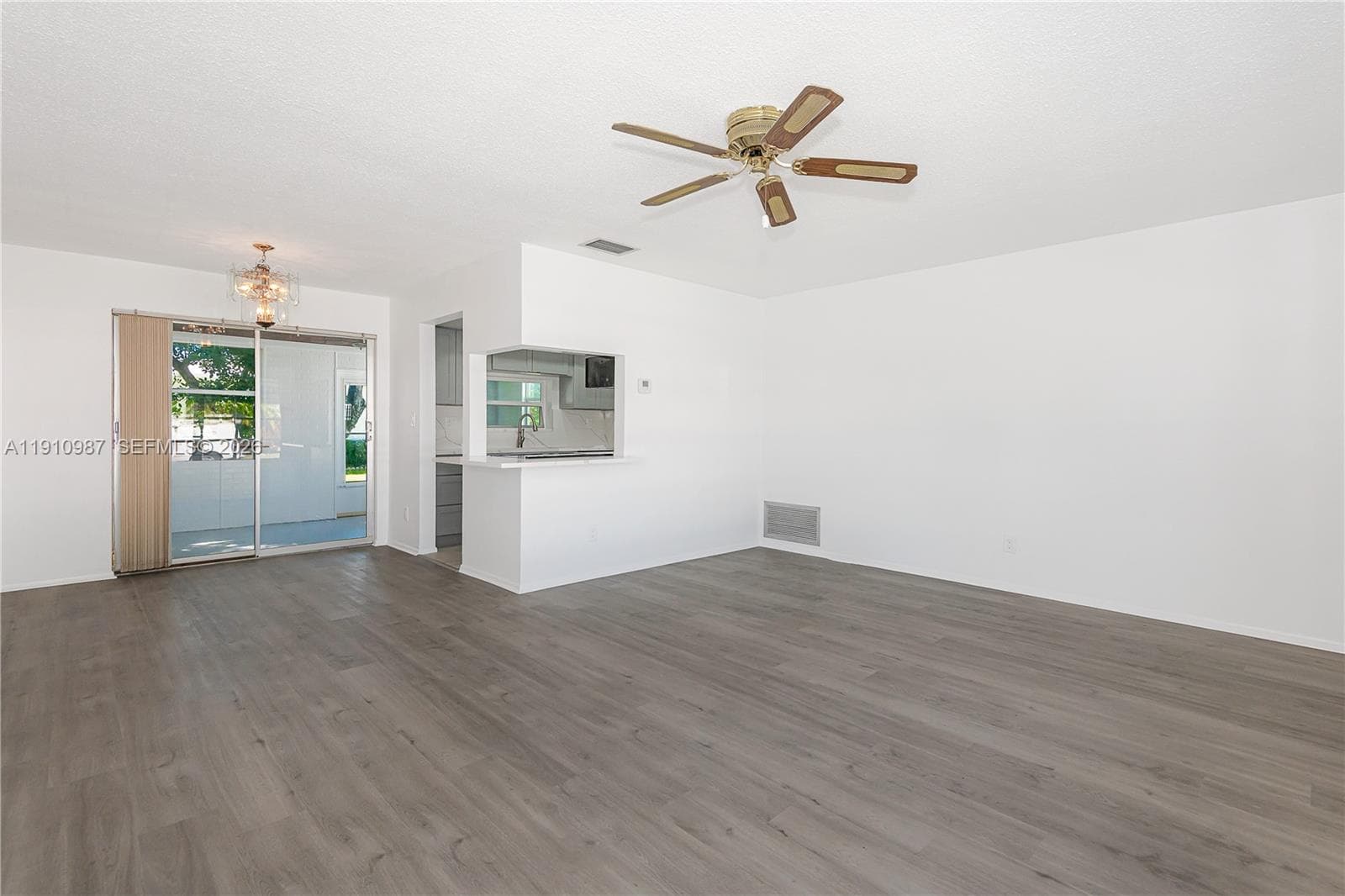 340 Leisure Blvd, Pompano Beach, FL 33064 — zdjęcie 4