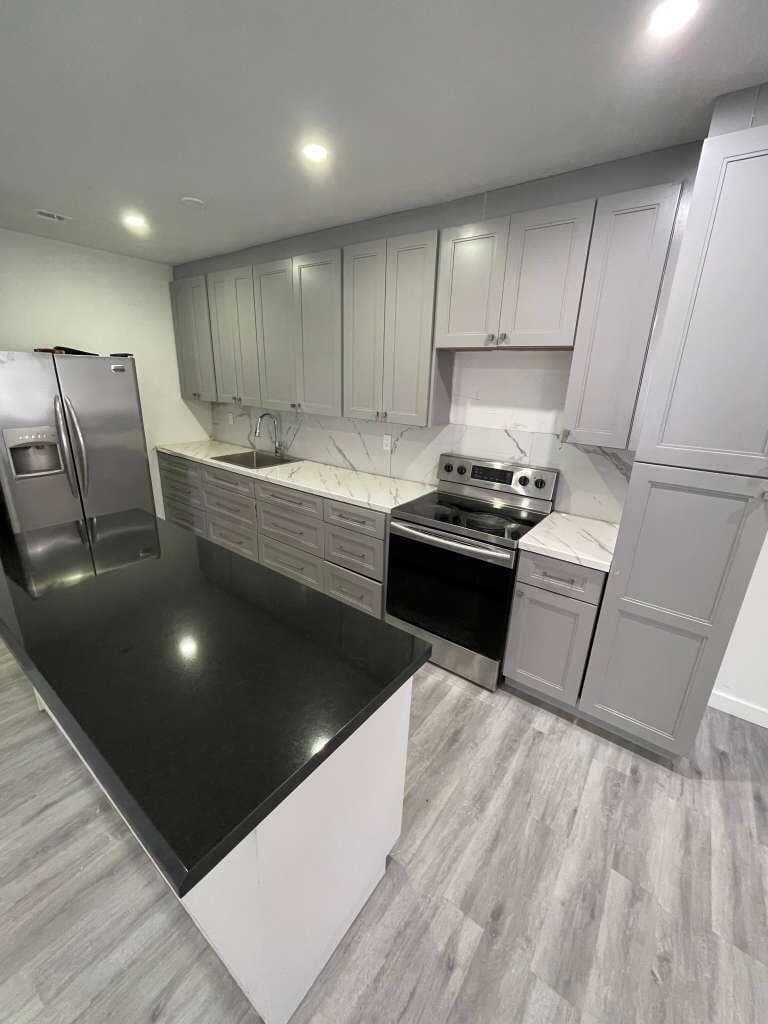 1300 NE 182nd Street, North Miami Beach, FL 33162 — zdjęcie 4