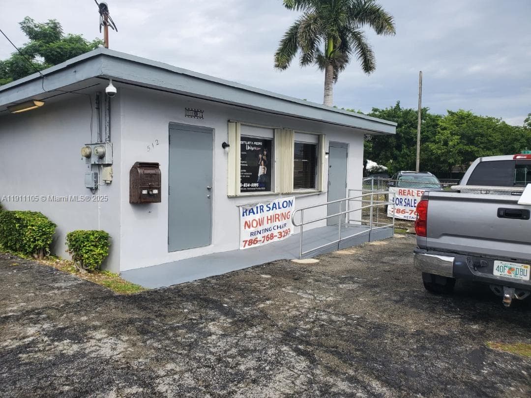 512 SW 6th Ave, Homestead, FL 33030