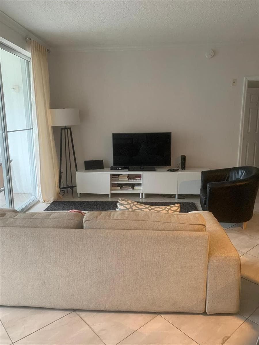 3215 NE 184th Street # 14403, North Miami Beach, FL 33160 — zdjęcie 3