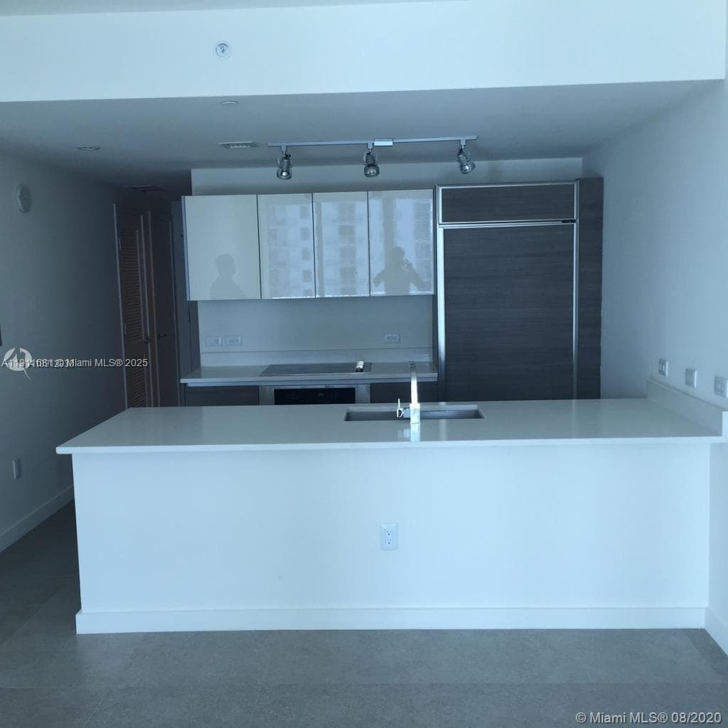 1100 S Miami Ave # 2911, Miami, FL 33130 — zdjęcie 2