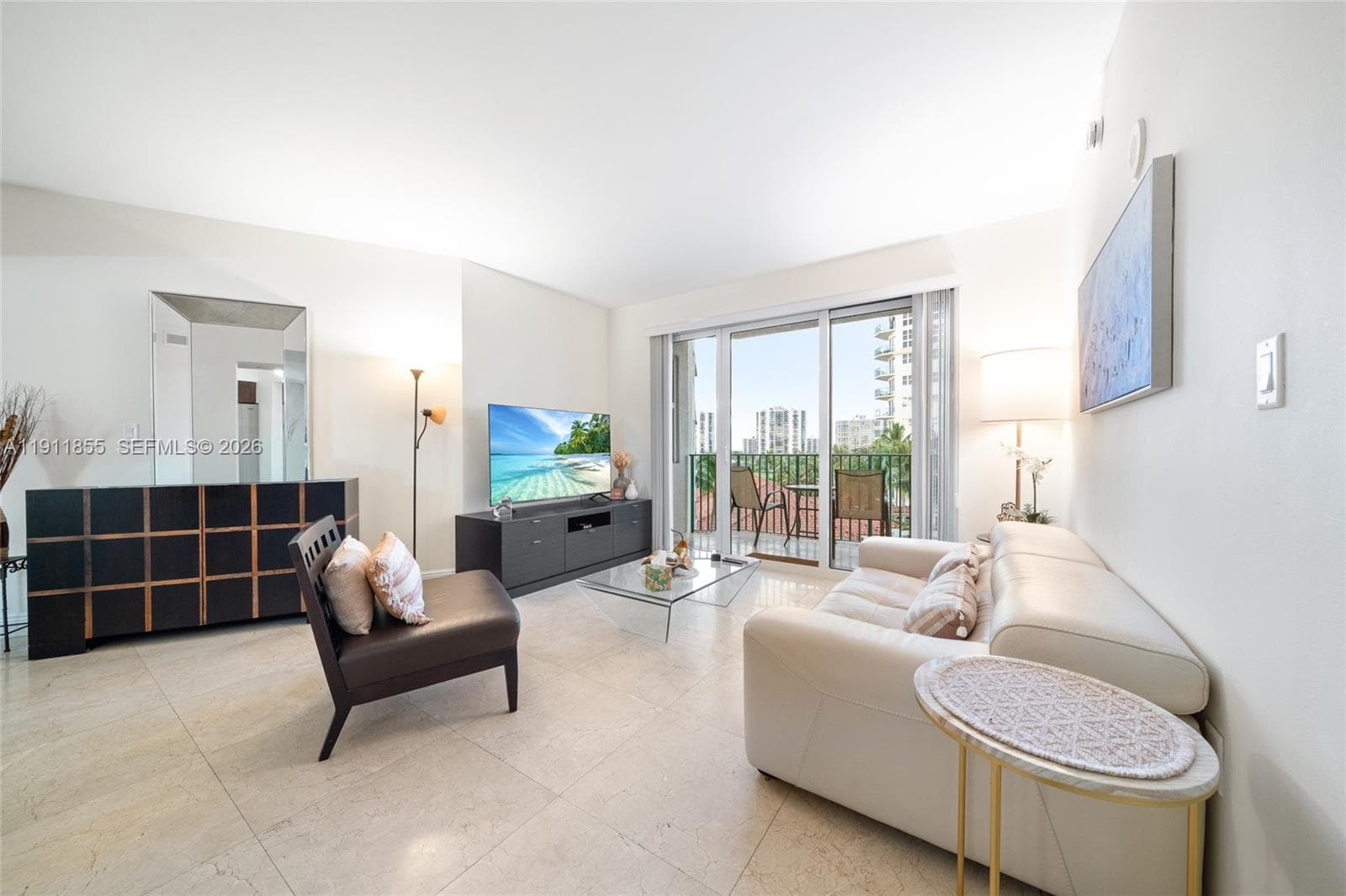 19900 E Country Club Dr # 816, Aventura, FL 33180 — zdjęcie 2