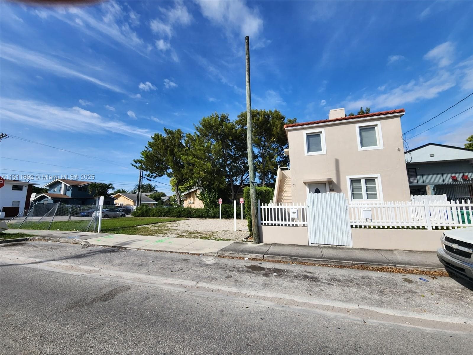 243 SW 10th Ave, Miami, FL 33130 — zdjęcie 5