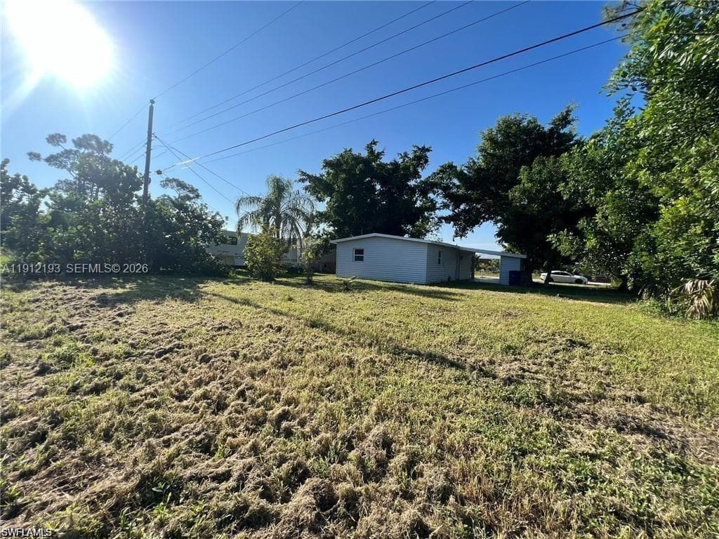 1109 N Grifford Ave, Lehigh Acres, FL 33936 — zdjęcie 2