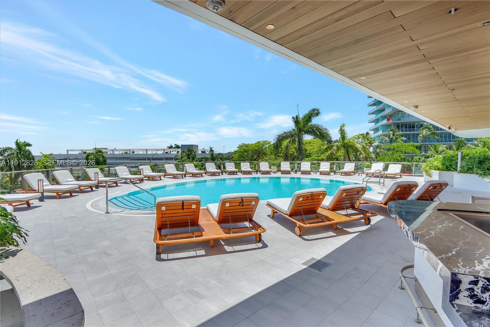 2655 S Bayshore Dr # 405, Miami, FL 33133 — zdjęcie 2
