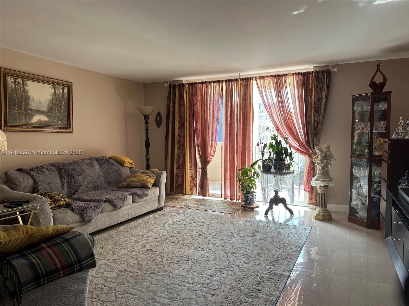 1865 S Ocean Dr # 6H, Hallandale Beach, FL 33009 — zdjęcie 2